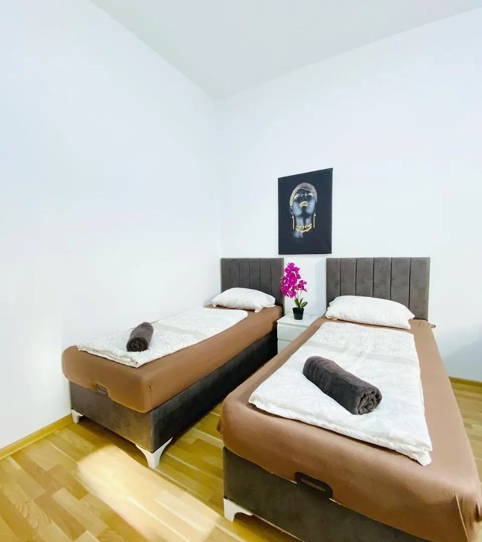 Apartment Family Studio In Schoenbrunn Area Vienna