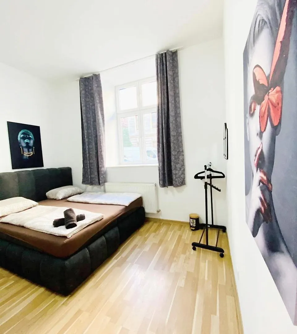 Family Studio In Schoenbrunn Area Vienna