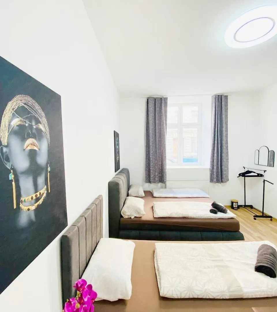 Apartment Family Studio In Schoenbrunn Area Vienna Austria